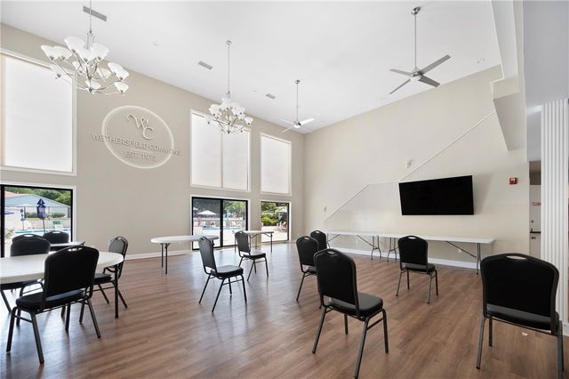 933 Williamsburg Circle, Warwick, RI 02886