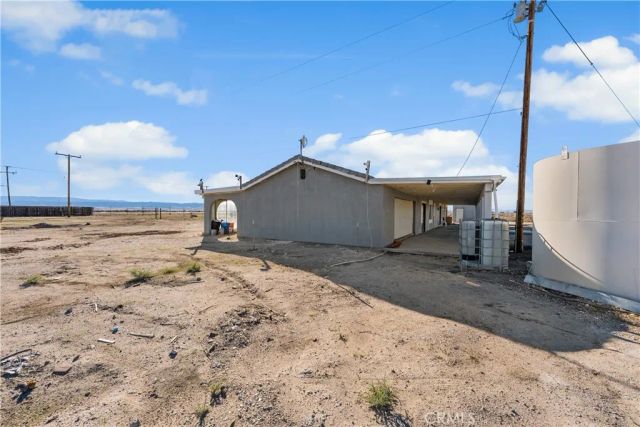 49225 West 45th ST West, Lancaster, CA 93536