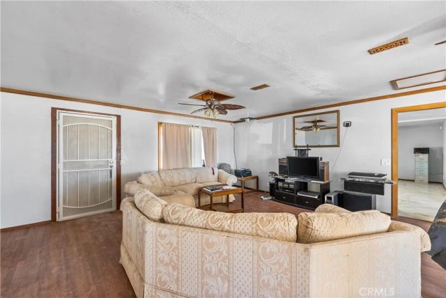 49225 West 45th ST West, Lancaster, CA 93536