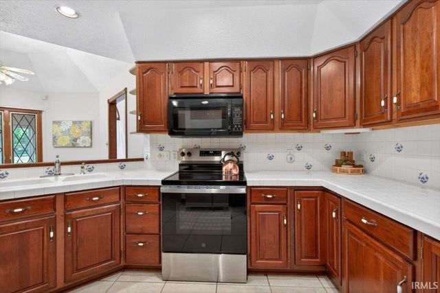 30 Adina Court, Lafayette, IN 47905