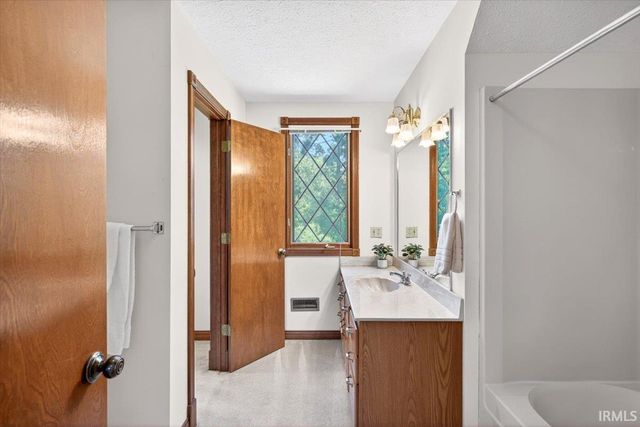 30 Adina Court, Lafayette, IN 47905