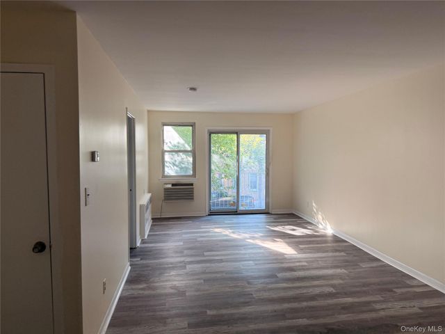 34-09 30th Street, Astoria, NY 11106