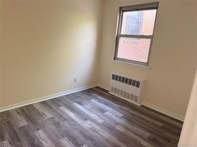 34-09 30th Street, Astoria, NY 11106