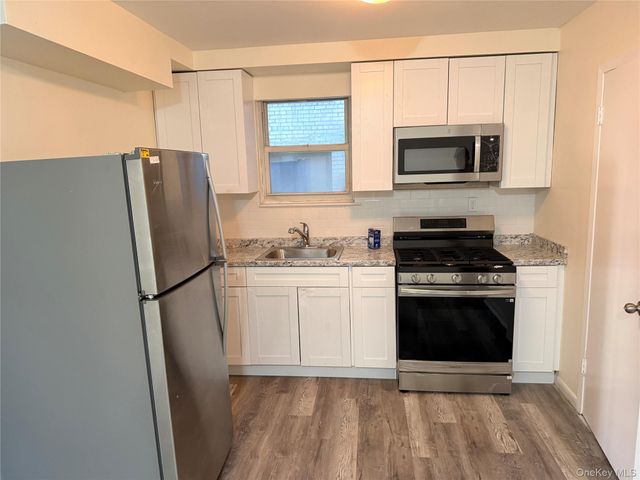 34-09 30th Street, Astoria, NY 11106