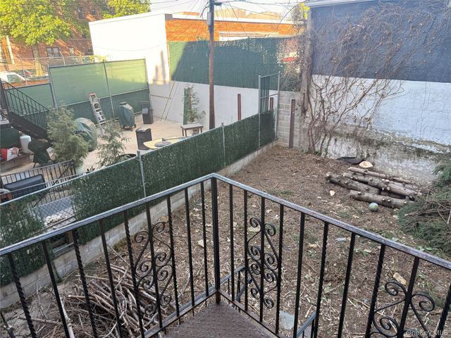34-09 30th Street, Astoria, NY 11106