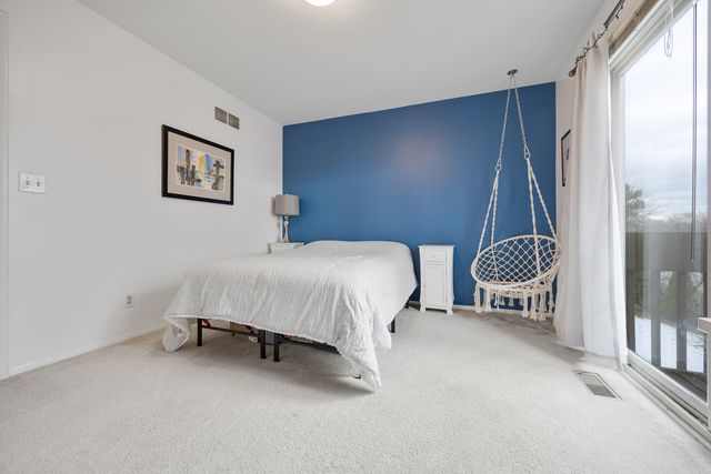 142 Aberdeen Court, Geneva, IL 60134