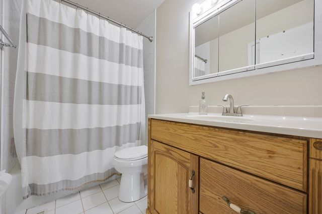 142 Aberdeen Court, Geneva, IL 60134