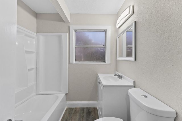 1405 Palm Street, La Marque, TX 77568