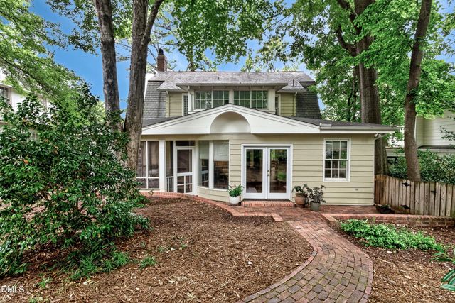 306 Hillcrest Road, Raleigh, NC 27605