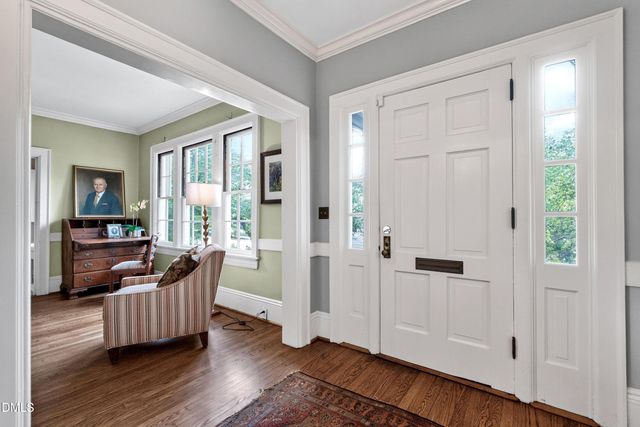 306 Hillcrest Road, Raleigh, NC 27605