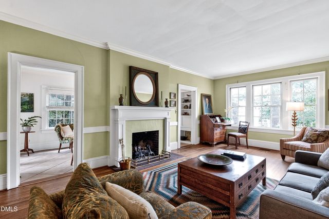 306 Hillcrest Road, Raleigh, NC 27605