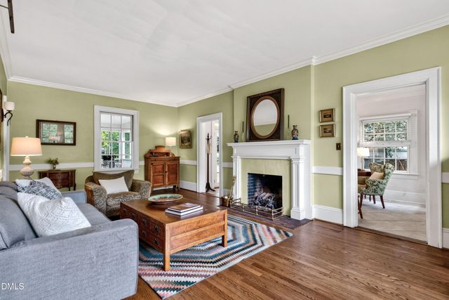 306 Hillcrest Road, Raleigh, NC 27605