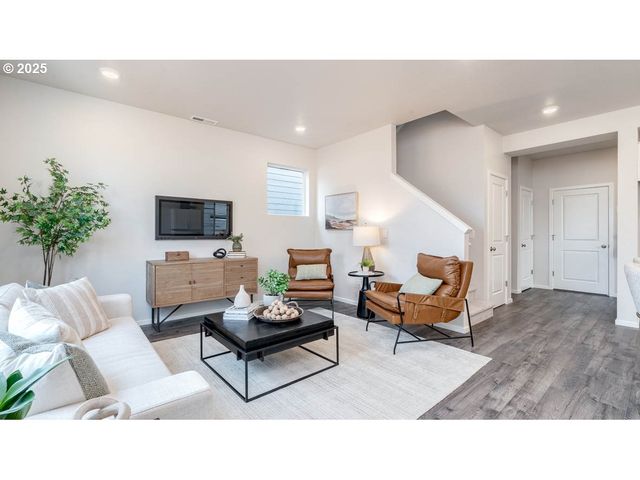 2937 U St, Springfield, OR 97477