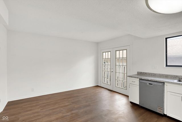 1935 Bridgton Court, Indianapolis, IN 46219