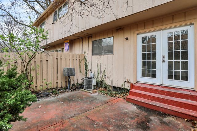 1935 Bridgton Court, Indianapolis, IN 46219