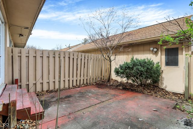 1935 Bridgton Court, Indianapolis, IN 46219