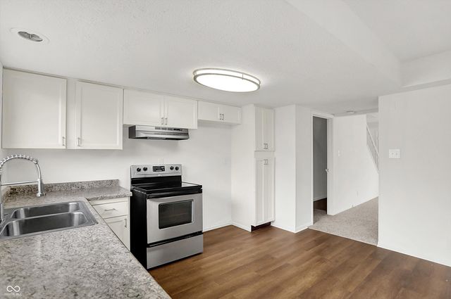 1935 Bridgton Court, Indianapolis, IN 46219