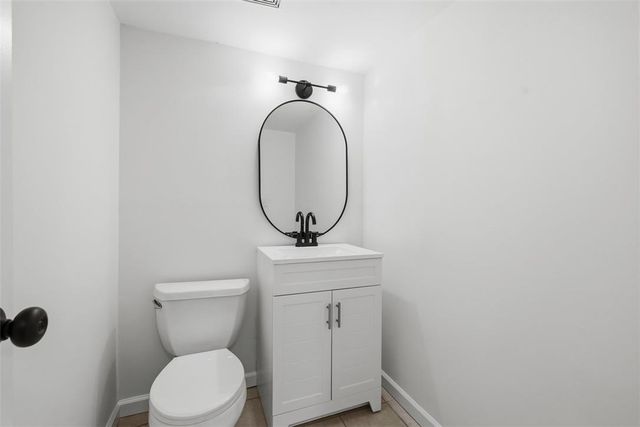 3951 Kenrick Drive, Bethlehem City, PA 18020
