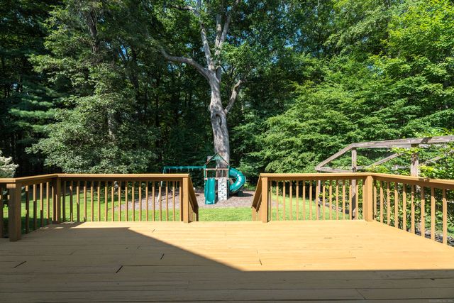 19 Goldfield Road, Killingworth, CT 06419
