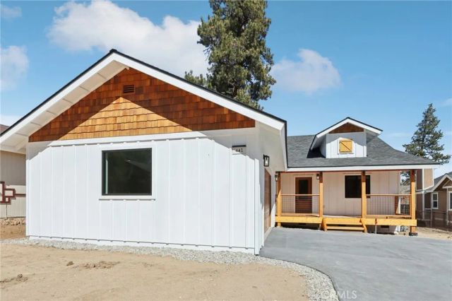 441 Wagon Wheel, Big Bear City, CA 92314