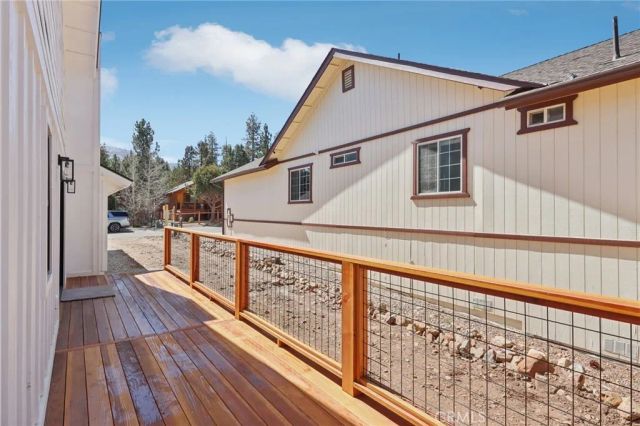 441 Wagon Wheel, Big Bear City, CA 92314