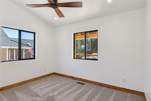 441 Wagon Wheel, Big Bear City, CA 92314