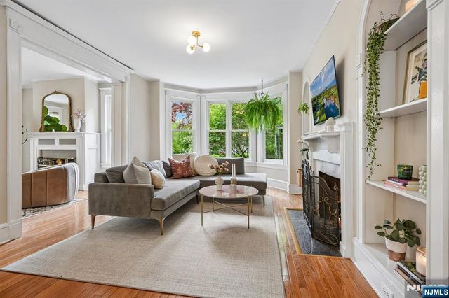 378 Park Street, Montclair, NJ 07043