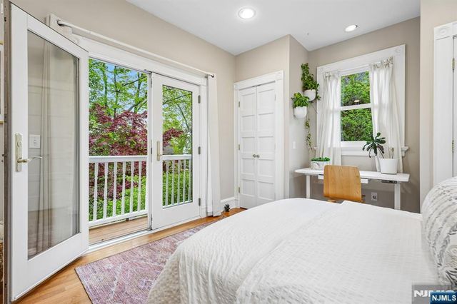 378 Park Street, Montclair, NJ 07043