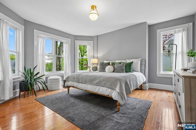 378 Park Street, Montclair, NJ 07043