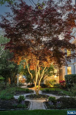 378 Park Street, Montclair, NJ 07043