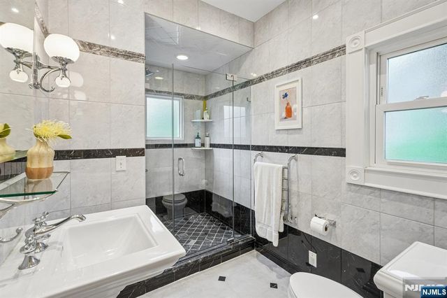 378 Park Street, Montclair, NJ 07043