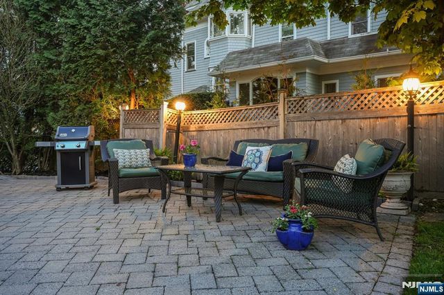 378 Park Street, Montclair, NJ 07043