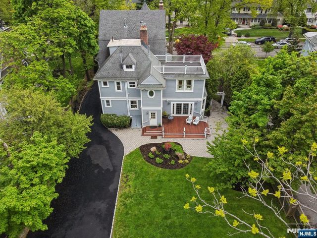 378 Park Street, Montclair, NJ 07043