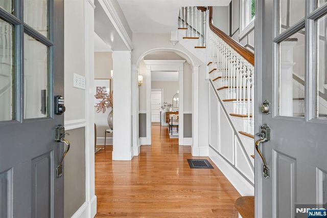 378 Park Street, Montclair, NJ 07043