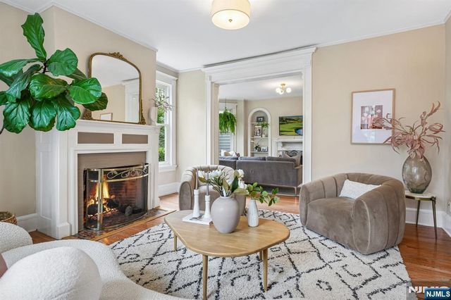 378 Park Street, Montclair, NJ 07043