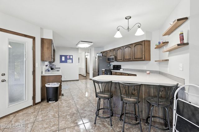 1901 Laura Lane, Joplin, MO 64801