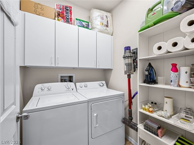 7540 Key Royale Court, Las Vegas, NV 89131