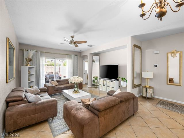 7540 Key Royale Court, Las Vegas, NV 89131
