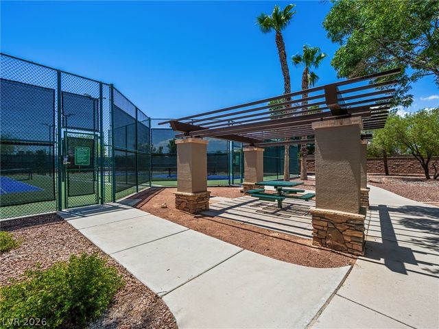 7540 Key Royale Court, Las Vegas, NV 89131