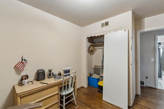 2109 Henderson Drive, Edmond, OK 73013