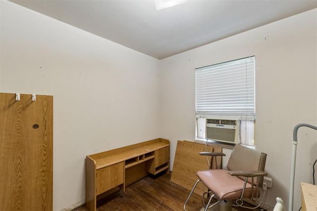 2109 Henderson Drive, Edmond, OK 73013