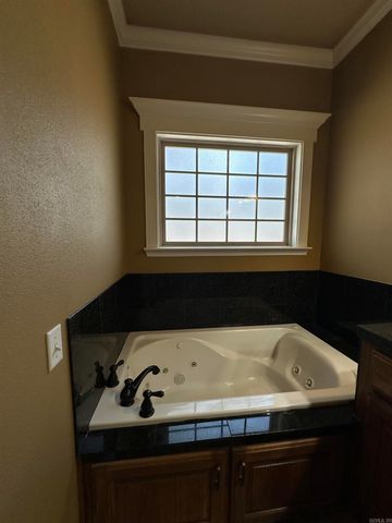 38 Pennsylvania Court, Little Rock, AR 72223