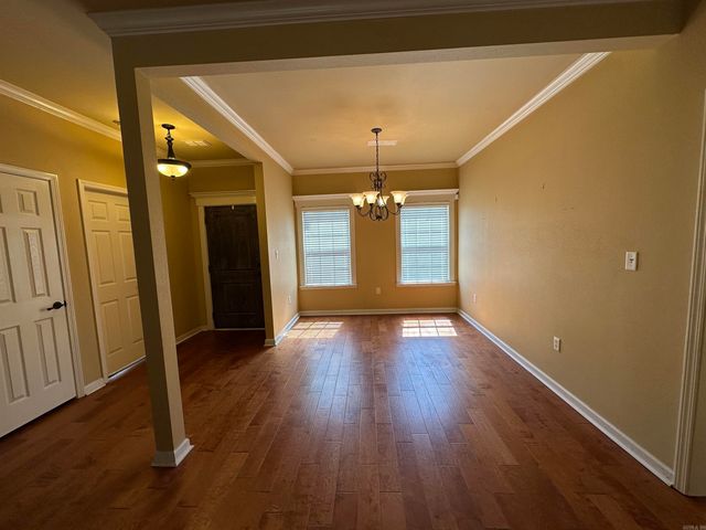 38 Pennsylvania Court, Little Rock, AR 72223