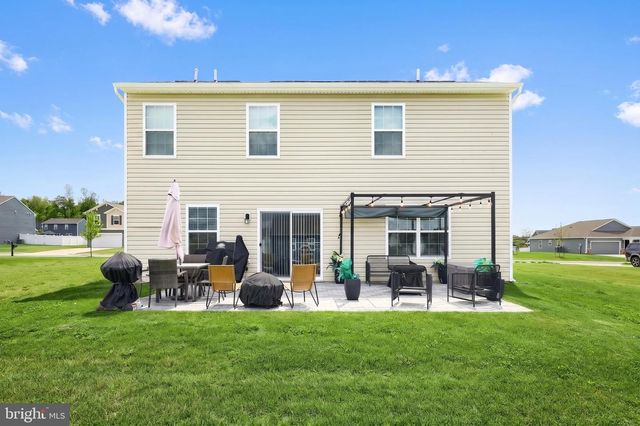 33 ENEFACE CRST, Hanover, PA 17331