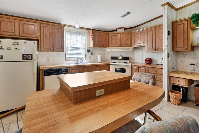 27130 FISHERMANS ROAD, Paisley, FL 32767