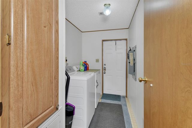 27130 FISHERMANS ROAD, Paisley, FL 32767