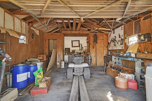 27130 FISHERMANS ROAD, Paisley, FL 32767