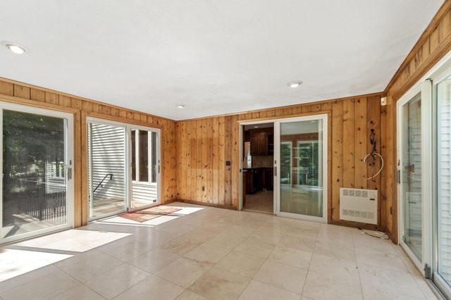 10 Zeus Drive, Chelmsford, MA 01824
