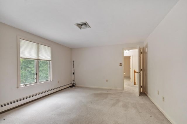 10 Zeus Drive, Chelmsford, MA 01824
