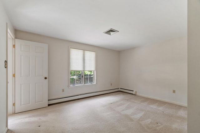 10 Zeus Drive, Chelmsford, MA 01824